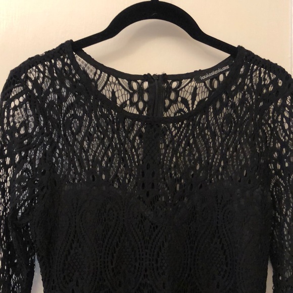 Black Long Sleeve Lace Dress - Picture 4 of 5